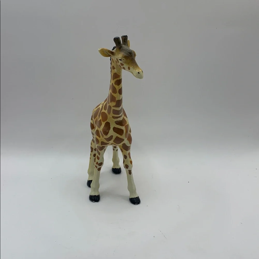 Realistic Giraffe Toy Figure 1996 Safari Limited